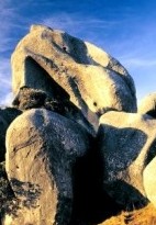 Photo of the iconic rocks at Castle Hill