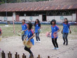 School-children-doing-traditional-dance-for-NZ-visitors